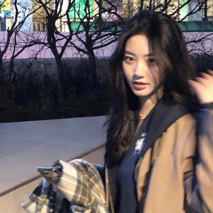 我最好的朋友死了 热播封面